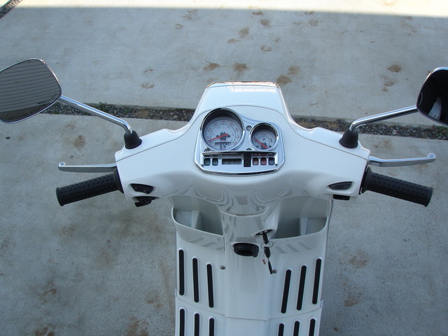 Купить мотоцикл Piaggio Vespa S50 2008 фото 17